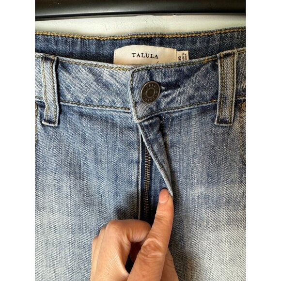 Talula Aritzia Shorts Womens 30 Blue Denim Medium Wash High Rise Raw Hem Jean - Picture 5 of 8